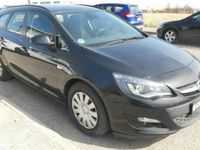 Gebraucht Opel Astra Edition 110 PS (80 kW) 2014 Schwarz Kombi