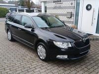 Używany Skoda Superb Elegance 140 KM (102 kW) 2013 Czarny Kombi