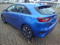 Neu Kia Ceed 140 PS (102 kW) 2025 Blau Kleinwagen