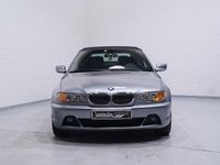 Gebraucht BMW 330 Executive 231 PS (169 kW) 2004 Grau Cabrio