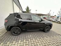 Gebraucht Jeep Compass 150 PS (110 kW) 2022 Schwarz SUV