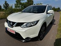 Gebraucht Nissan Qashqai Tekna 116 PS (85 kW) 2017 Weiß SUV