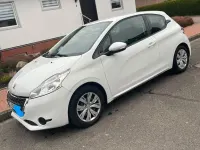 Brugt Peugeot 208 Active 68 HK (50 kW) 2012 Hvid Hatchback