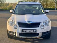 Używany Skoda Yeti Plus Edition 110 KM (80 kW) 2012 Biały SUV