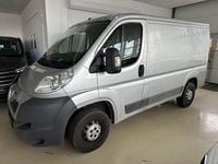 Gebraucht Peugeot Boxer 110 PS (80 kW) 2012 Grau Van