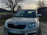 Gebraucht Skoda Yeti 105 PS (77 kW) 2015 Beige SUV