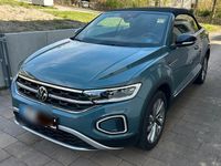 Gebraucht VW T-Roc Cabriolet 150 PS (110 kW) 2023 Blau Cabrio