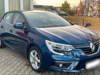 Używany Renault Mégane Intens 132 KM (97 kW) 2017 Niebieski Sedan/Limuzyna