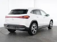 Gebraucht Mercedes EQA250 Advanced Plus 139 kW (190 PS) 2025 Polarweiß uni SUV