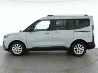 Neu Ford Tourneo Courier Titanium 125 PS (91 kW) 2026 Andere Van / Kleinbus