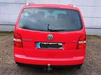 Gebraucht VW Touran 136 PS (100 kW) 2004 Rot Van / Kleinbus