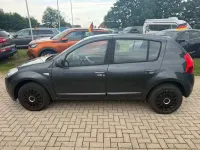 Gebraucht Dacia Sandero Lauréate 75 PS (55 kW) 2012 Grau Limousine