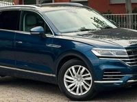 Gebraucht VW Touareg 231 PS (169 kW) 2019 Blau SUV