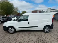 Gebraucht Fiat Doblò Basis 90 PS (66 kW) 2013 Weiß Van / Kleinbus