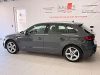 Gebraucht Audi A3 Sportback Sport 150 PS (110 kW) 2017 Grau Kleinwagen