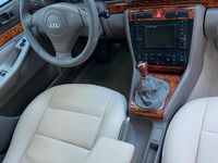 Gebraucht Audi A4 90 PS (66 kW) 2000 Schwarz Limousine