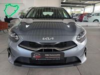 Gebraucht Kia Ceed 120 PS (88 kW) 2022 Silber Kleinwagen