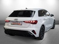 Gebraucht Audi A3 S-Line 150 PS (110 kW) 2025 Grün Limousine