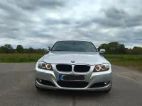 Gebraucht BMW 325 Comfort Edition 218 PS (160 kW) 2010 Silber Limousine