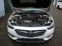 Gebraucht Opel Insignia Innovation 165 PS (121 kW) 2018 Weiß Kombi