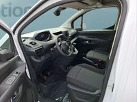 Neu Peugeot Partner 131 PS (96 kW) 2025 Weiß Van / Kleinbus