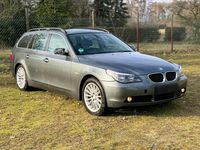 Gebraucht BMW 525 177 PS (130 kW) 2004 Grau Kombi