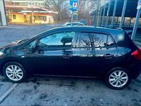 Gebraucht Toyota Auris 125 PS (91 kW) 2008 Schwarz Kleinwagen