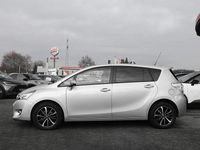 Gebraucht Toyota Verso Executive 148 PS (108 kW) 2017 Platinsilber metallic Van / Kleinbus