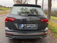 Gebraucht VW Tiguan 150 PS (110 kW) 2021 Grau SUV