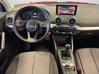 Gebraucht Audi Q2 Basis 110 PS (80 kW) 2022 Tangorot metallic (metallic) SUV
