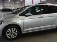 Gebraucht VW Touran 150 PS (110 kW) 2023 Reflexsilber Van / Kleinbus