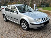 Usata VW Bora 2001 Grigio Berlina