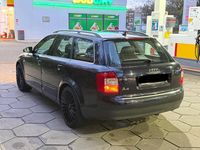 Second-hand Audi A4 2002 Albastru Break