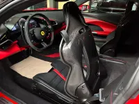 Gebraucht Ferrari 296 830 PS (610 kW) 2023 Rot Coupé