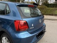 Gebraucht VW Polo LOUNGE 75 PS (55 kW) 2015 Blau Kleinwagen