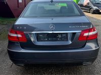 Second-hand Mercedes E300 204 CP (150 kW) 2013 Gri Berlinǎ