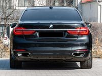 Gebraucht BMW 740 iPerformance 326 PS (239 kW) 2018 Schwarz Limousine