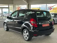 Gebraucht Mercedes A160 Avantgarde 95 PS (69 kW) 2012 Schwarz Limousine