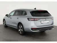 Neu VW Passat Business 150 PS (110 kW) 2026 Silber Kombi
