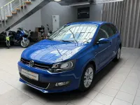 Gebraucht VW Polo Life 69 PS (50 kW) 2013 Blau Kleinwagen