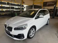 Gebraucht BMW 220 Gran Tourer Advantage 190 PS (139 kW) 2018 Weiß Van / Kleinbus