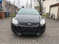 Gebraucht Ford Focus 102 PS (75 kW) 2013 Schwarz Kombi