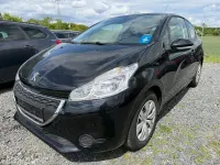 Gebraucht Peugeot 208 Active 68 PS (50 kW) 2015 Schwarz Kleinwagen