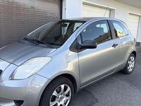 Gebraucht Toyota Yaris Cool 69 PS (50 kW) 2006 Grau Kleinwagen