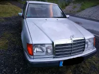 Gebraucht Mercedes E230 132 PS (97 kW) 1992 Silber Limousine