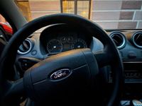 Gebraucht Ford Fiesta 60 PS (44 kW) 2007 Grau Kleinwagen