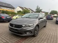 Gebraucht Fiat Tipo Lounge 120 PS (88 kW) 2017 Grau Limousine