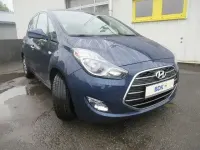 Gebraucht Hyundai ix20 125 PS (91 kW) 2019 Blau Kleinwagen