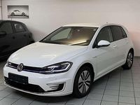 Gebraucht VW e-Golf 100 kW (136 PS) 2019 Pure white Kleinwagen