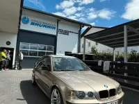 Gebraucht BMW 330 Performance 204 PS (150 kW) 2003 Gold Kleinwagen